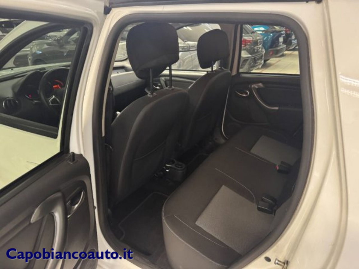 Dacia Duster 1.5 dCi 110CV Start&Stop 4x2 Lauréate (12)