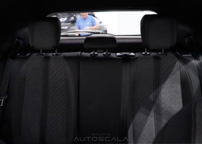 Peugeot 2008 1.2 puretech Allure s&s 100cv (20)