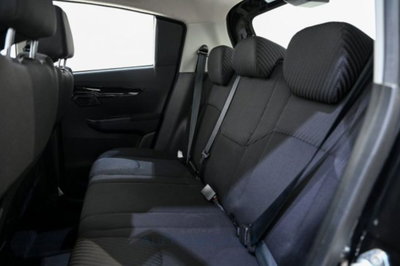 Mahindra KUV100 1.2 K8 m-bifuel (14)