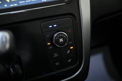 Mahindra KUV100 1.2 K8 (12)