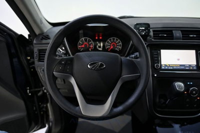 Mahindra KUV100 1.2 K8 (7)