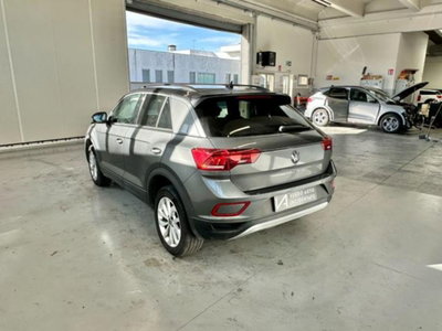 Volkswagen T-Roc 1.0 TSI Life (5)