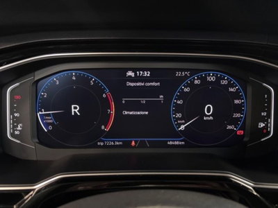Volkswagen Polo 1.0 TSI 110 CV DSG Style (19)