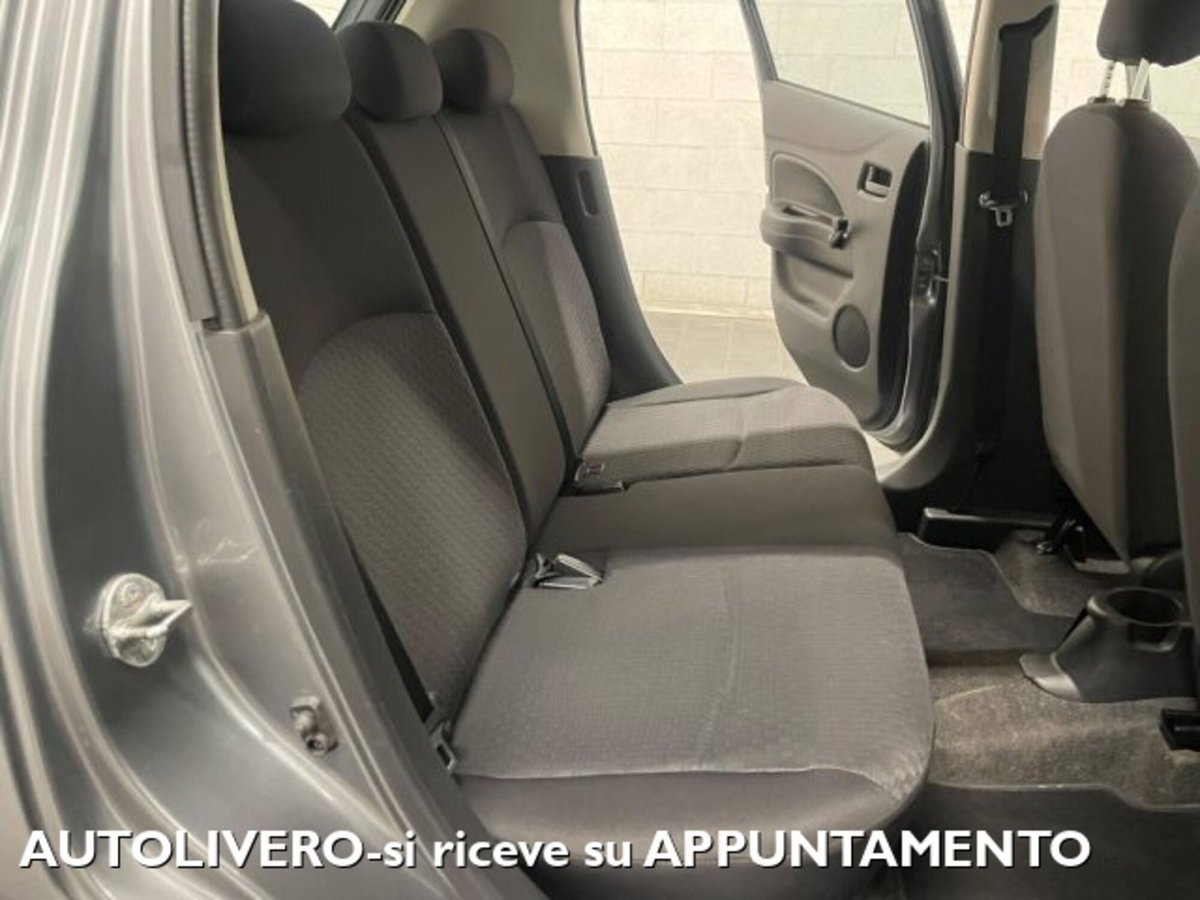 Mitsubishi Space Star 1.0 Invite (12)