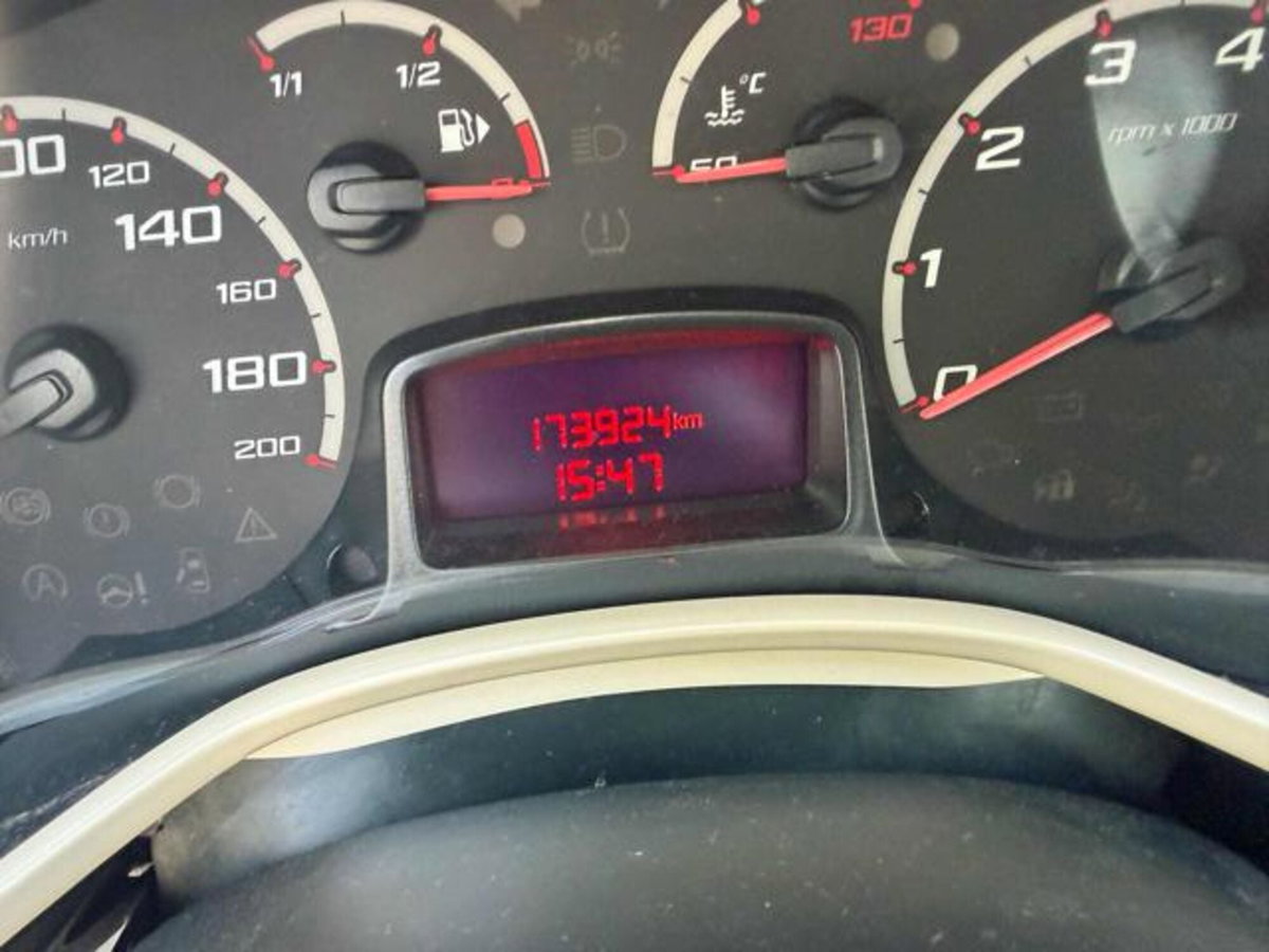 Ford Ka 1.2 8V 69 CV Bz.-GPL (4)
