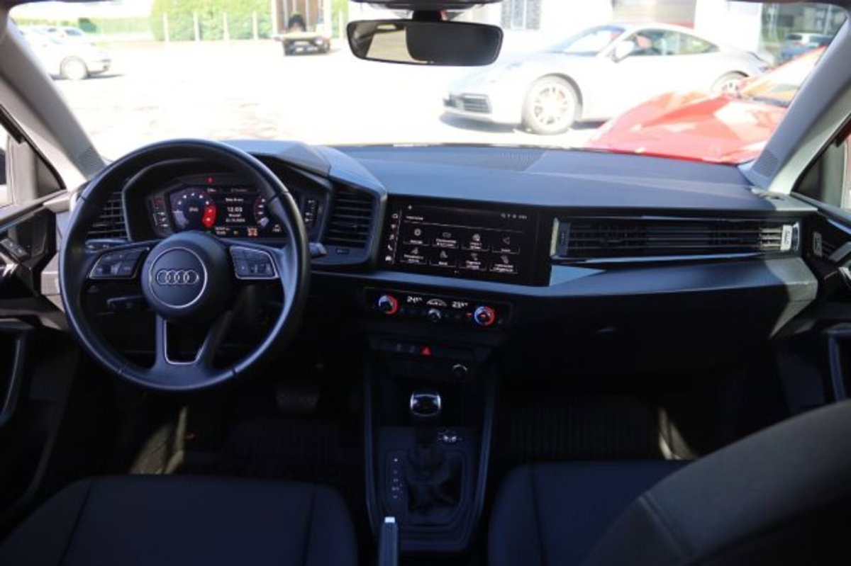 Audi A1 Sportback Sportback 30 1.0 tfsi Business 110cv s-tronic (11)