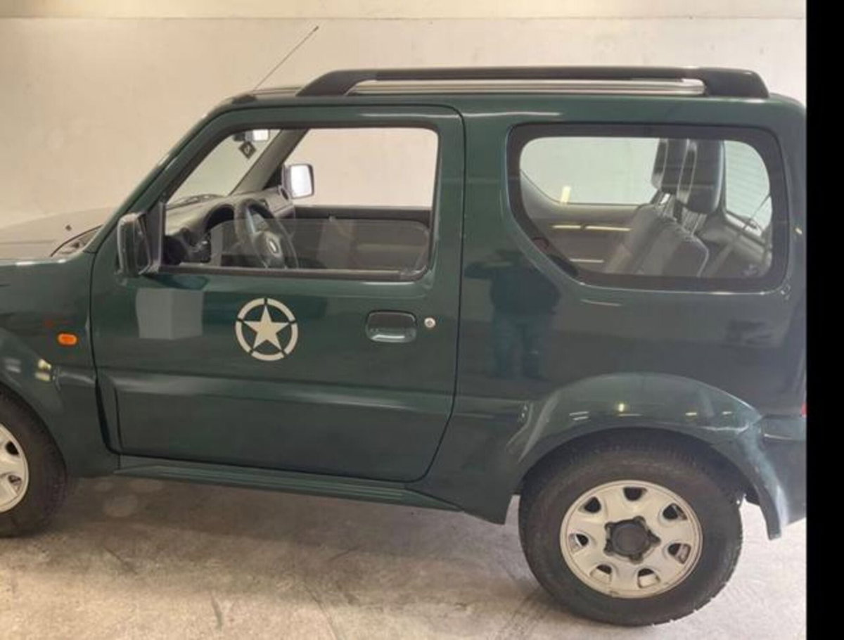Suzuki Jimny 1.3i 16V cat 4WD JLX (6)