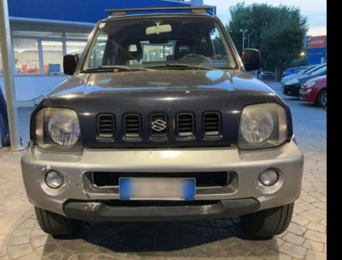 Suzuki Jimny 1.3i 16V cat 4WD JLX (3)