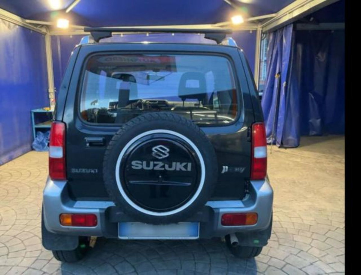 Suzuki Jimny 1.3i 16V cat 4WD JLX (8)