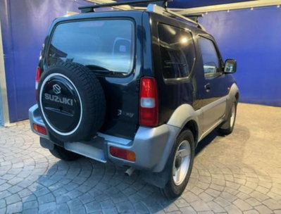 Suzuki Jimny 1.3i 16V cat 4WD JLX (9)
