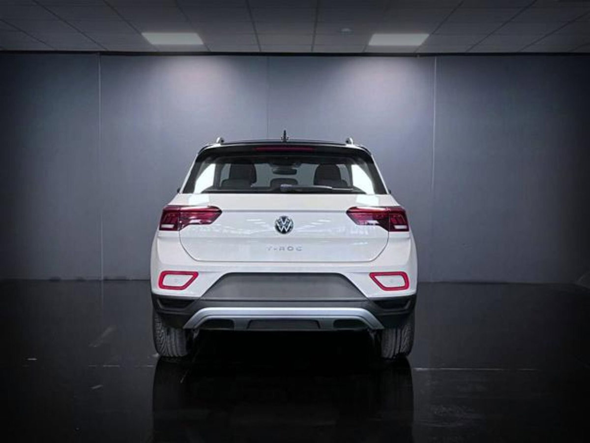 Volkswagen T-Roc 1.0 TSI Life (6)