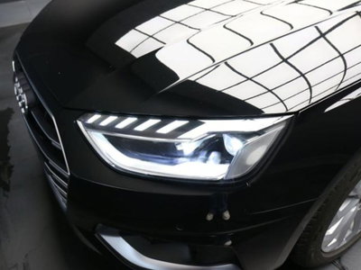 Audi A4 Avant 30 TDI/136 CV S tronic Business Advanced (10)
