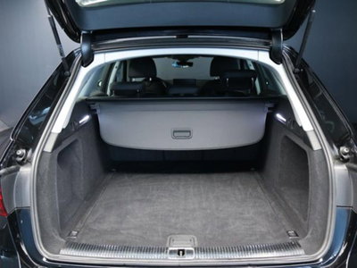 Audi A4 Avant 30 TDI/136 CV S tronic Business Advanced (7)