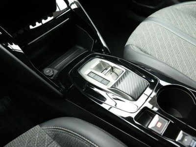 Peugeot 2008 PureTech 130 S&S EAT8 Allure Pack (13)