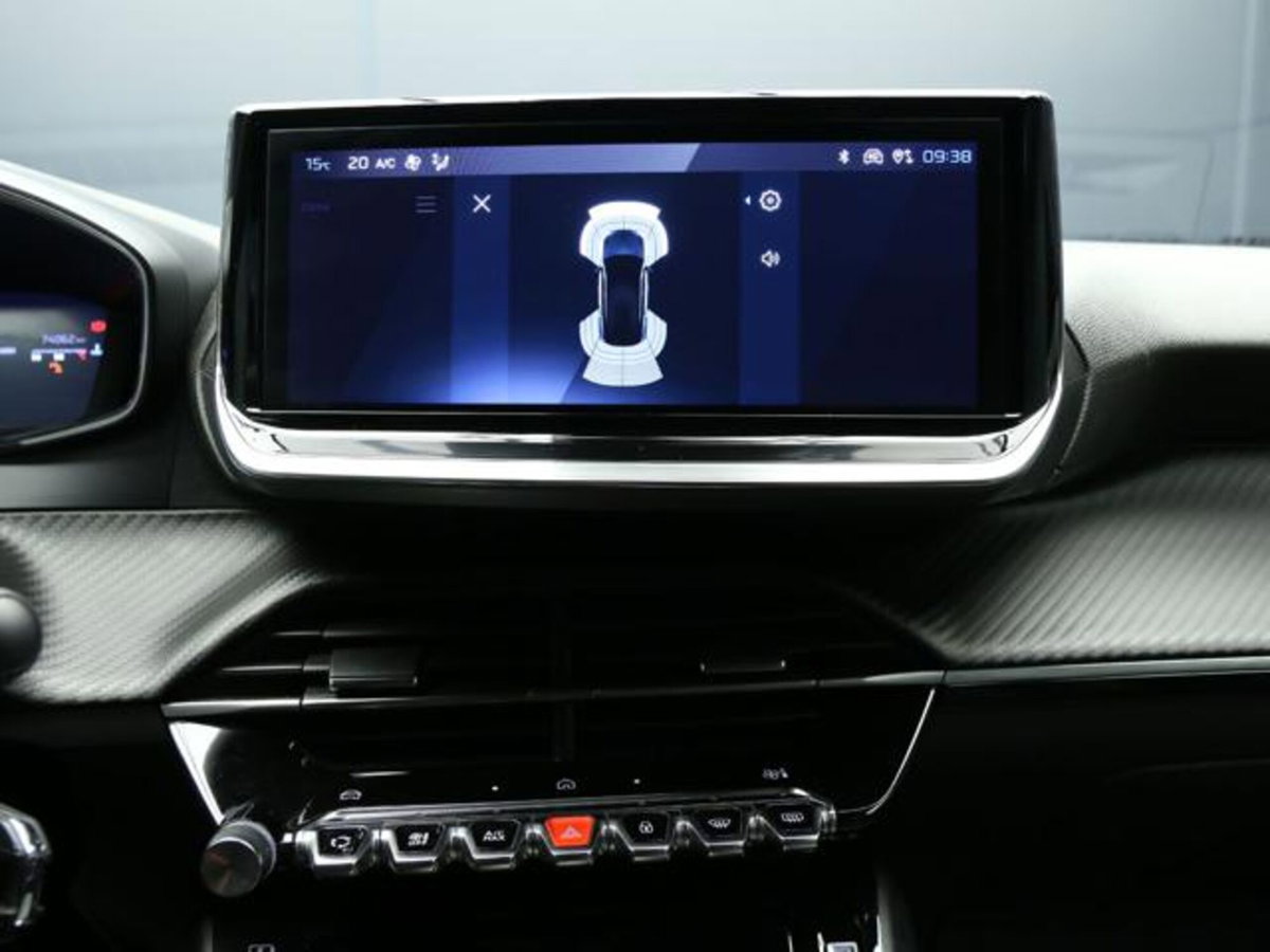 Peugeot 2008 PureTech 130 S&S EAT8 Allure Pack (15)