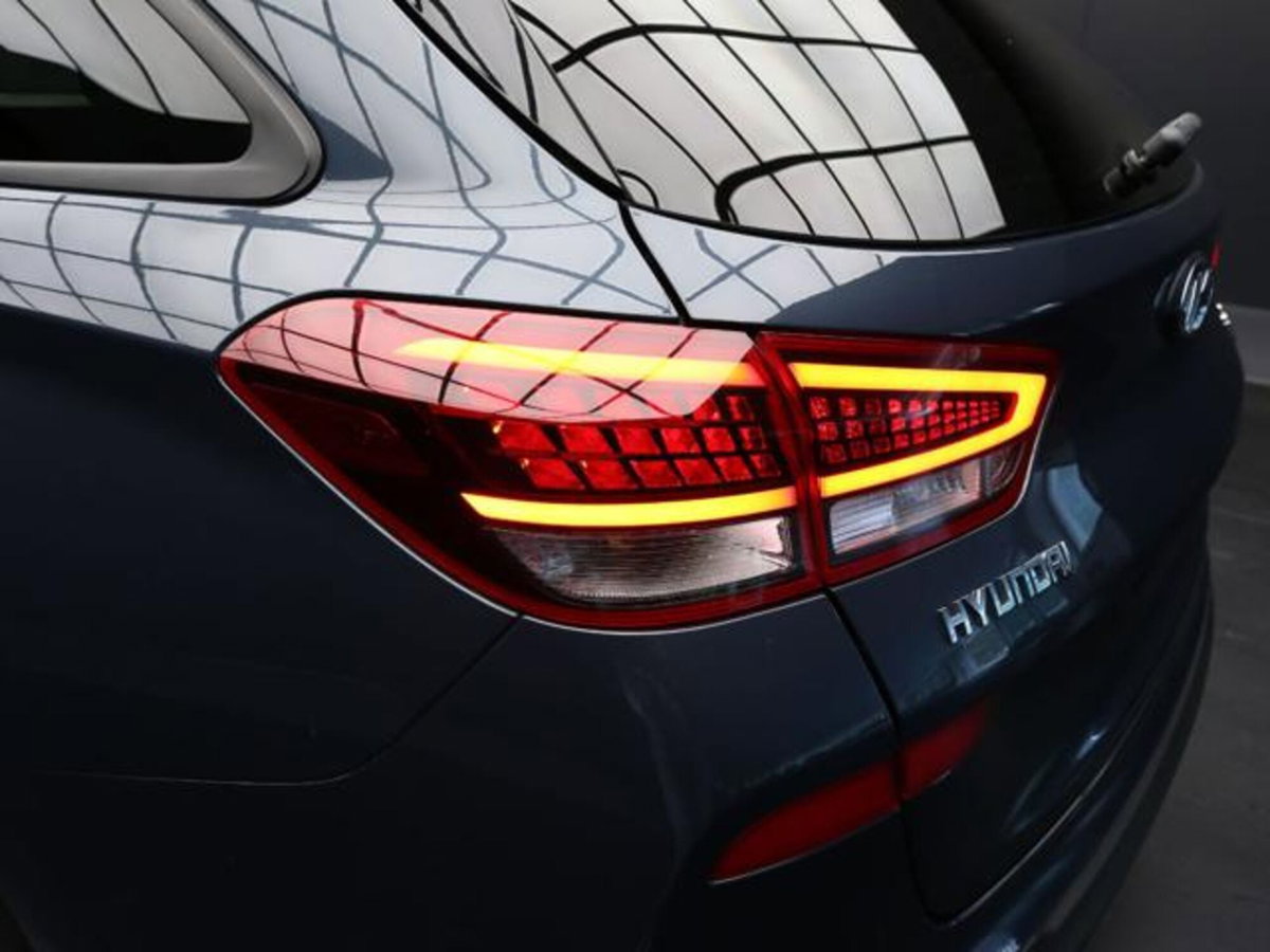 Hyundai i30 Station Wagon 1.0 t-gdi 48V Prime 120cv dct (12)