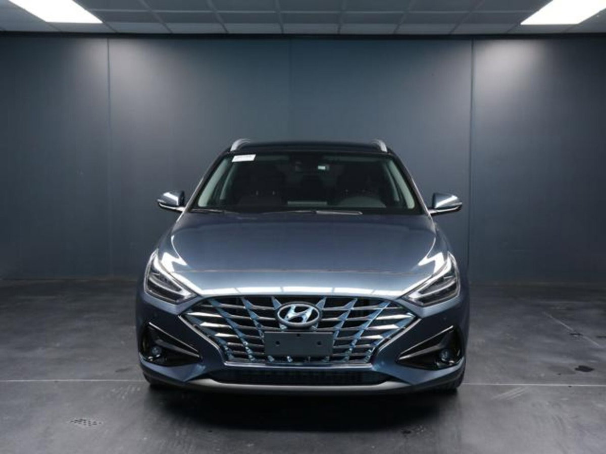 Hyundai i30 Station Wagon 1.0 t-gdi 48V Prime 120cv dct (2)