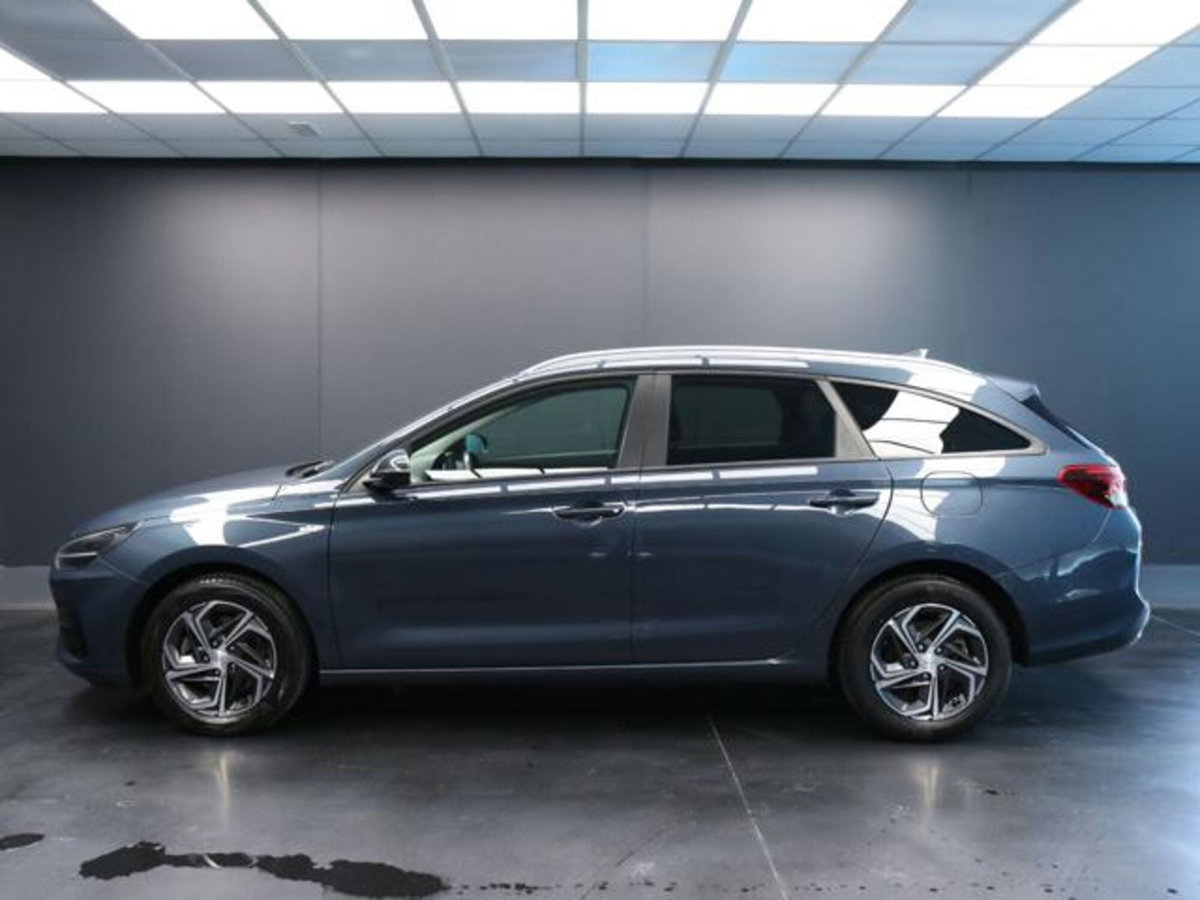 Hyundai i30 Station Wagon 1.0 t-gdi 48V Prime 120cv dct (6)