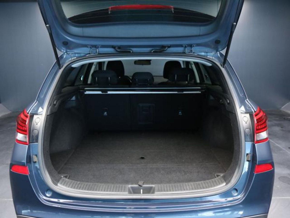 Hyundai i30 Station Wagon 1.0 t-gdi 48V Prime 120cv dct (7)