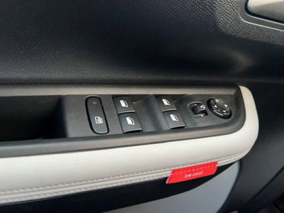 Citroen C3 1.2 turbo Max 100cv s&s (8)