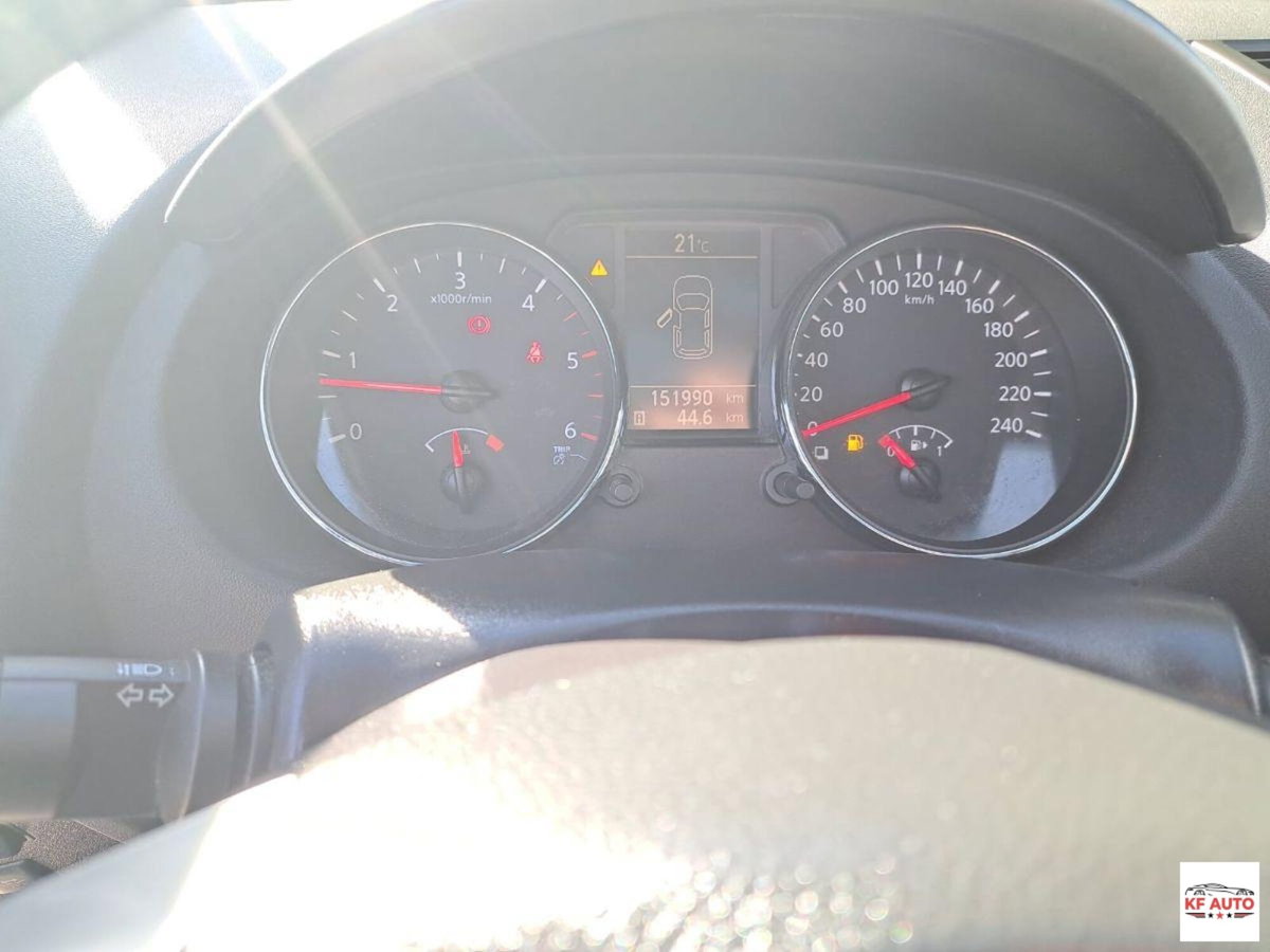 Nissan Qashqai 2.0 dCi DPF 4WD n-tec (20)