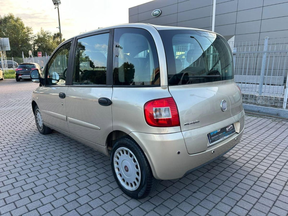 Fiat Multipla 1.6 16V Natural Power Dynamic (5)