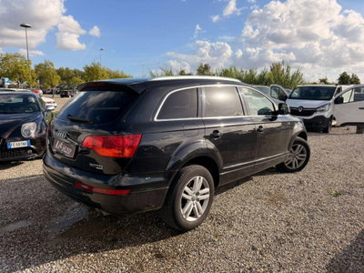 Audi Q7 3.0 V6 TDI 240 CV clean diesel quattro tiptronic (3)