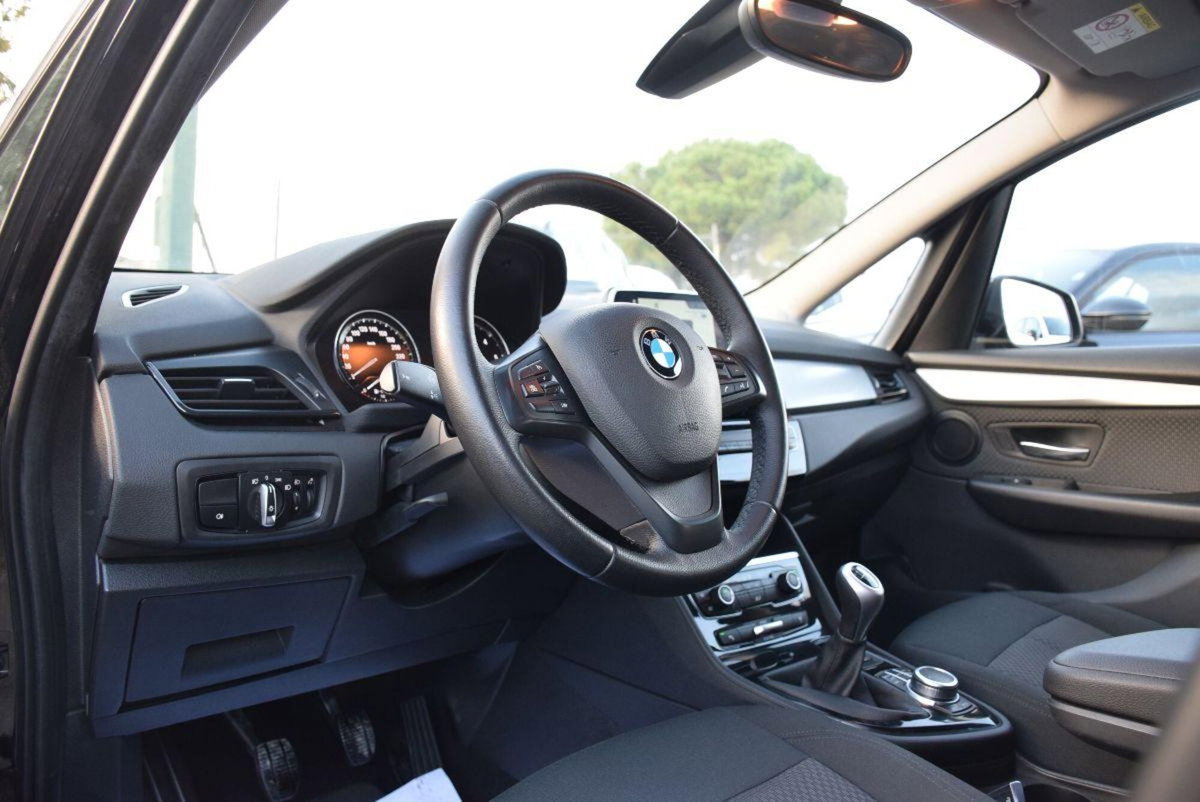 BMW Serie 2 Gran Tourer 218d  Advantage (5)