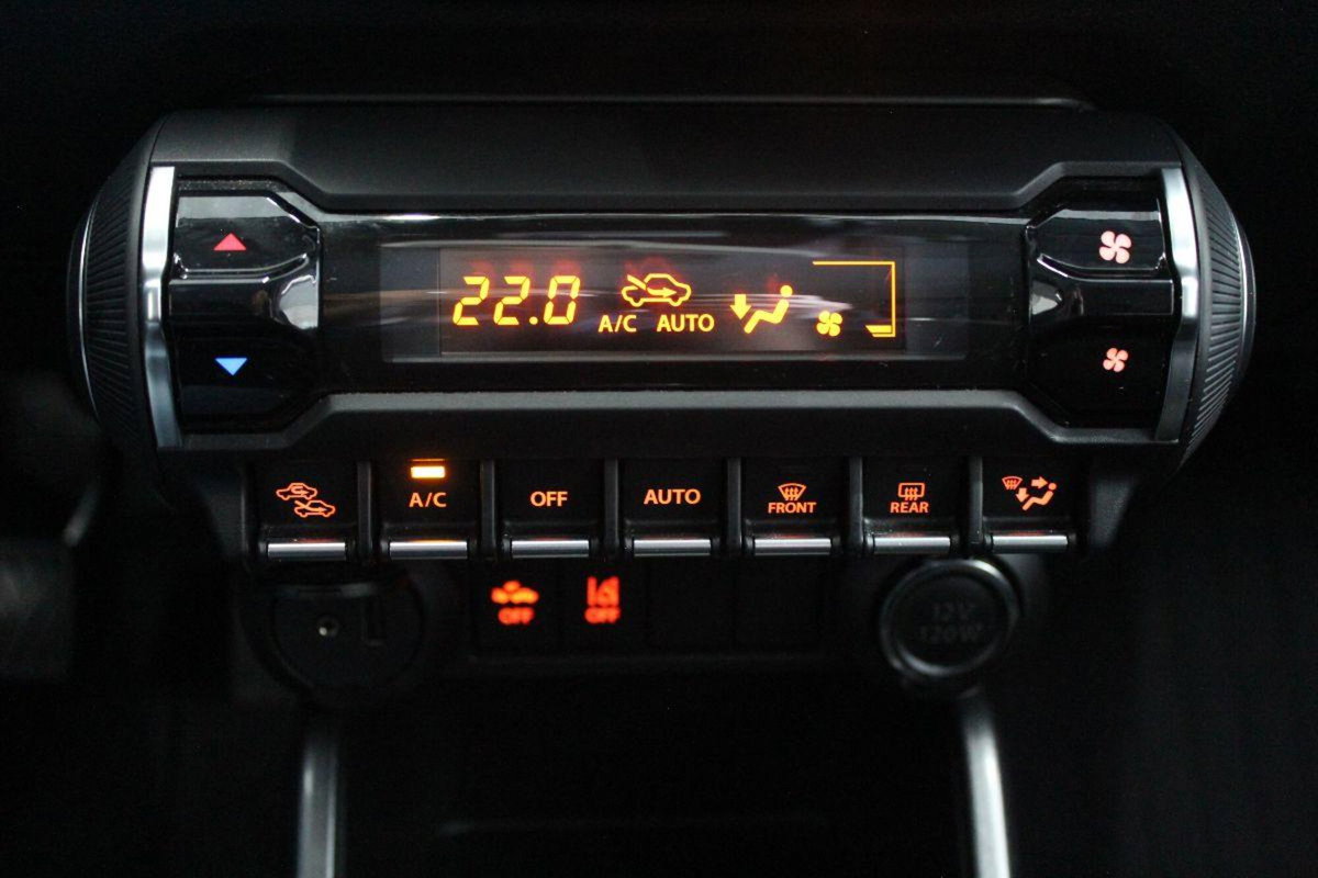 Suzuki Ignis 1.2 Hybrid Easy Top (15)