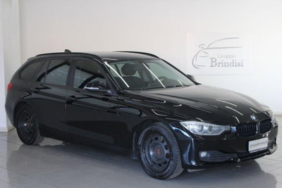 BMW Serie 3 Touring 320d xDrive  Business aut. usata