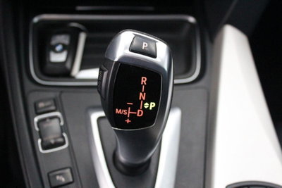 BMW Serie 3 Touring 320d xDrive  Business aut. (16)