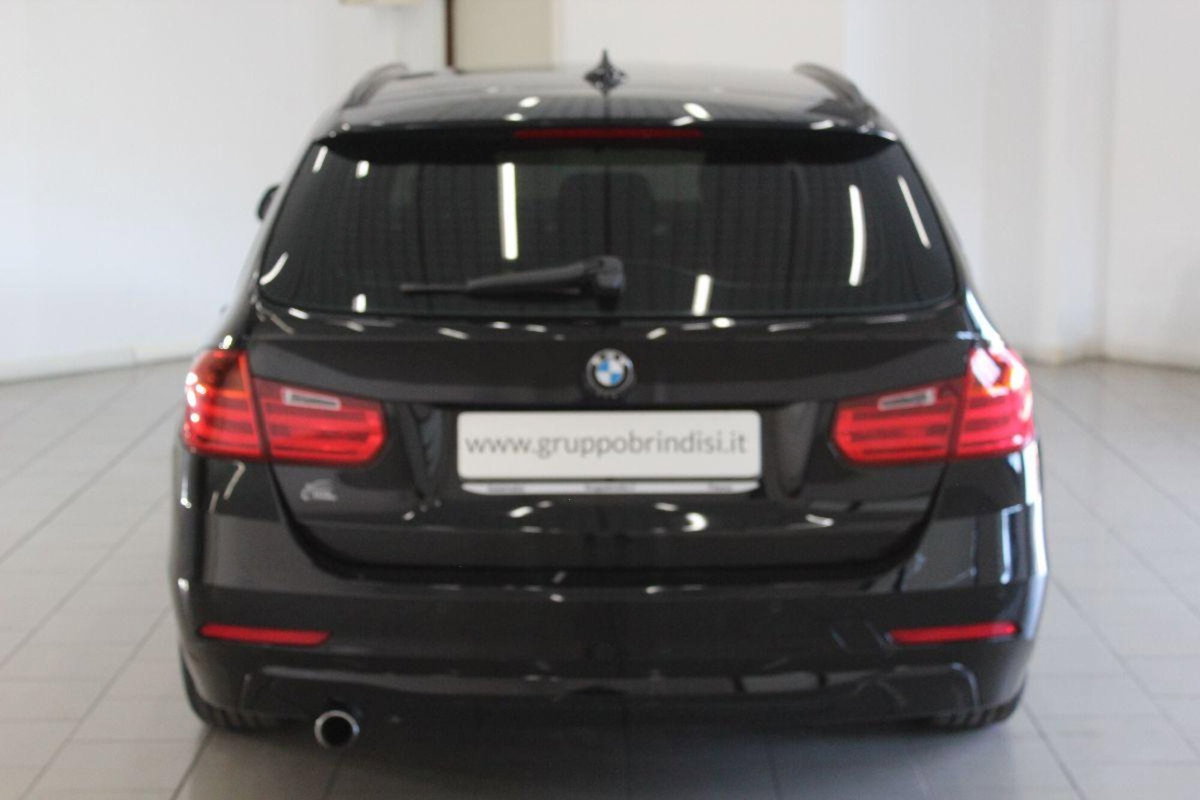 BMW Serie 3 Touring 320d xDrive  Business aut. (5)