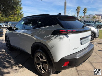 Peugeot 2008 1.2 hybrid GT Exclusive 145cv e-dcs6 (8)