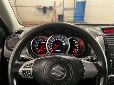 Suzuki Grand Vitara 1.9 DDiS 3 porte Offroad (10)