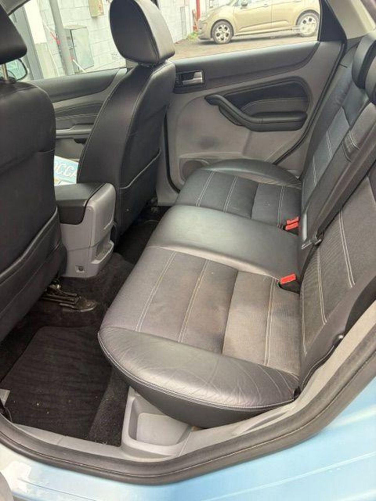 Ford Focus 1.6 Ti-VCT (115CV) 5p. Tit. (7)