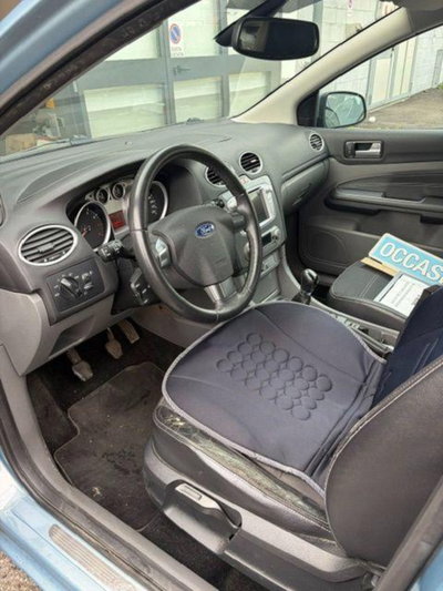 Ford Focus 1.6 Ti-VCT (115CV) 5p. Tit. (8)