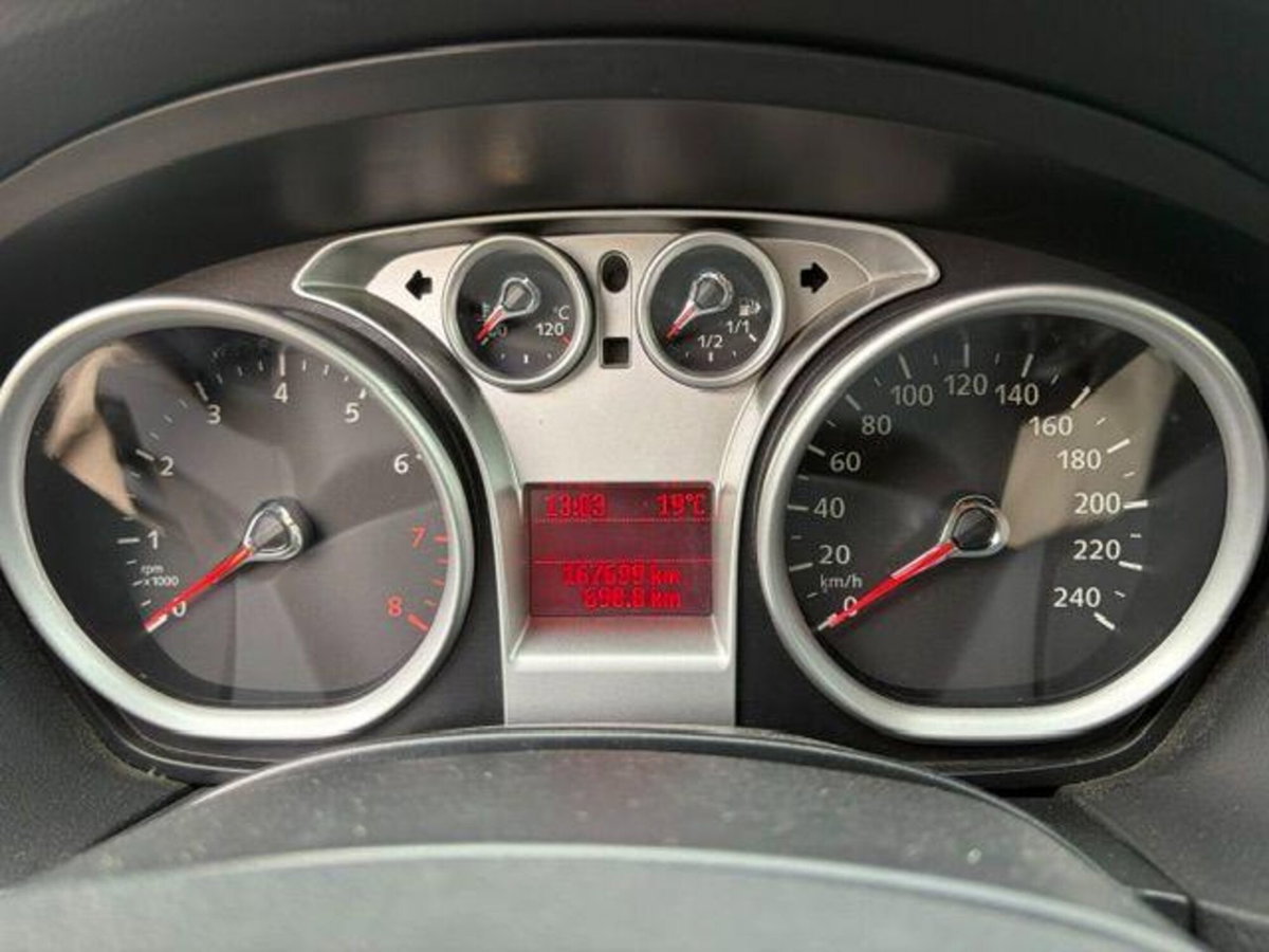 Ford Focus 1.6 Ti-VCT (115CV) 5p. Tit. (9)