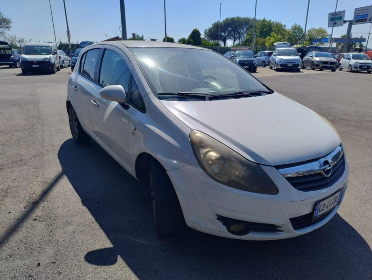 Opel Corsa 1.2 80CV 5 porte GPL-TECH Club (7)
