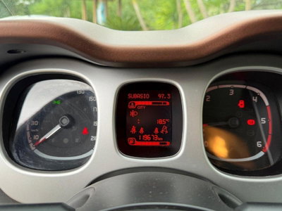 Fiat Panda 1.3 MJT 16V 4x4 (12)