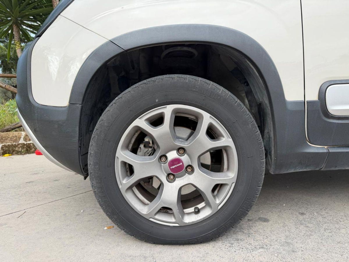 Fiat Panda 1.3 MJT 16V 4x4 (16)