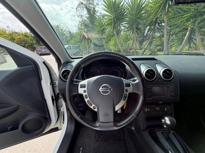 Nissan Qashqai 1.6 16V Tekna (10)