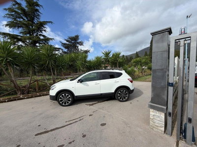 Nissan Qashqai 1.6 16V Tekna (2)