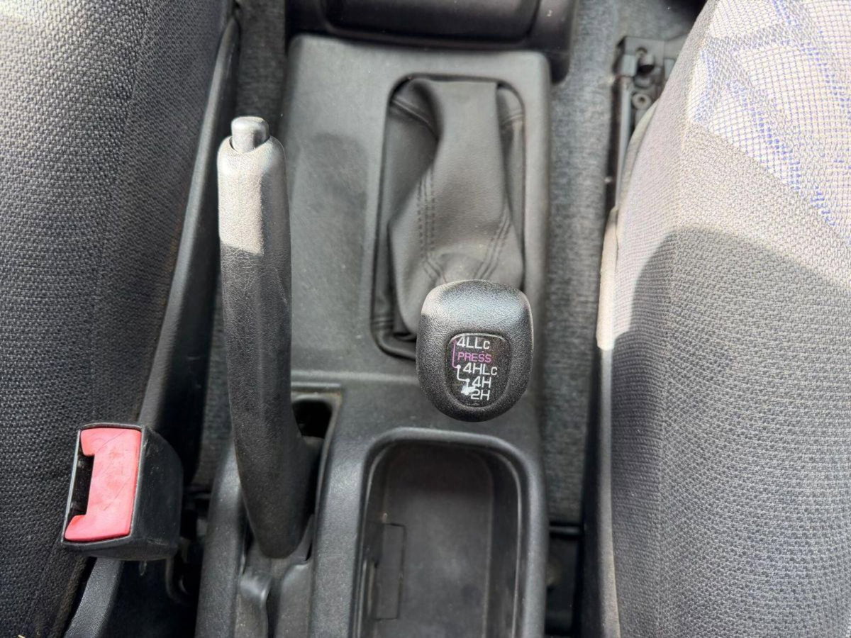 Mitsubishi Pajero 1.8 16V GDI 3 porte (11)