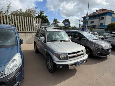 Mitsubishi Pajero 1.8 16V GDI 3 porte (2)