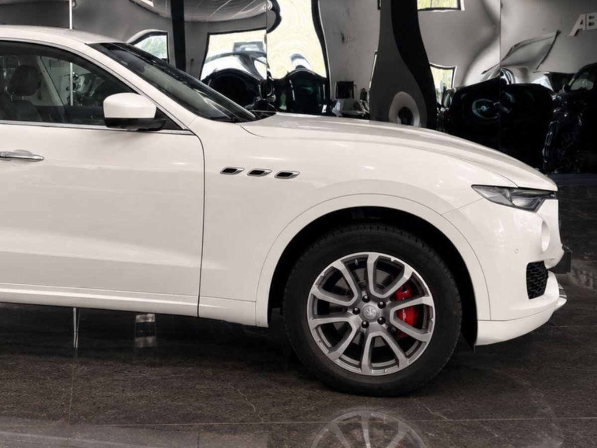 Maserati Levante Levante V6 Diesel AWD (8)