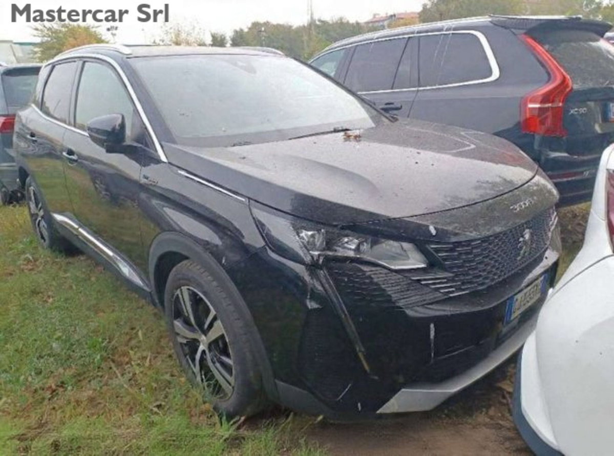 Peugeot 3008 Hybrid4 300 e-EAT8 GT Pack (5)