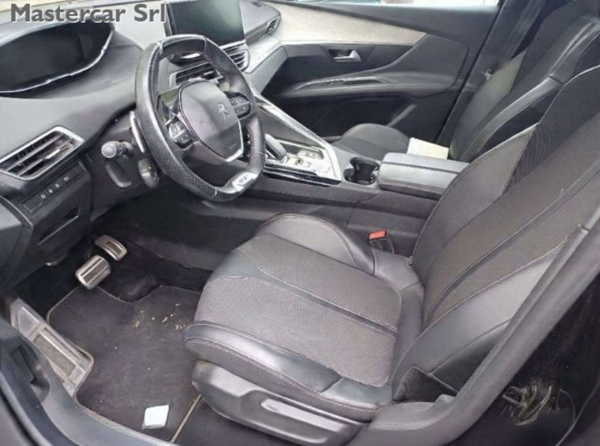 Peugeot 3008 Hybrid4 300 e-EAT8 GT Pack (6)