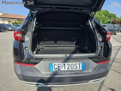 Opel Grandland X 1.5 diesel Ecotec Start&Stop Elegance (15)