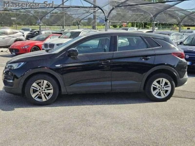 Opel Grandland X 1.5 diesel Ecotec Start&Stop Elegance (3)