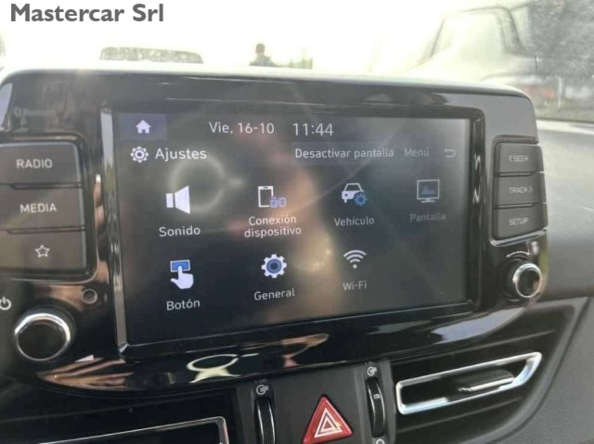 Hyundai i30 Station Wagon 1.0 t-gdi 48V Prime 120cv dct (6)